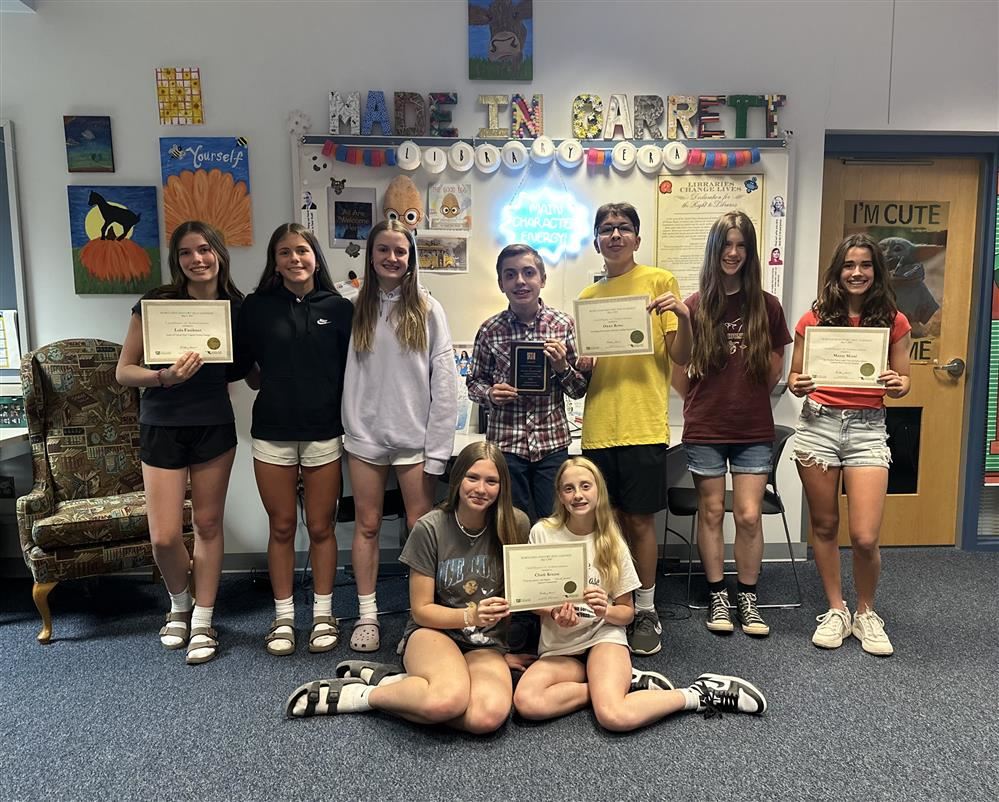  Image of NGMS NHD State Finalists holding their certificates.